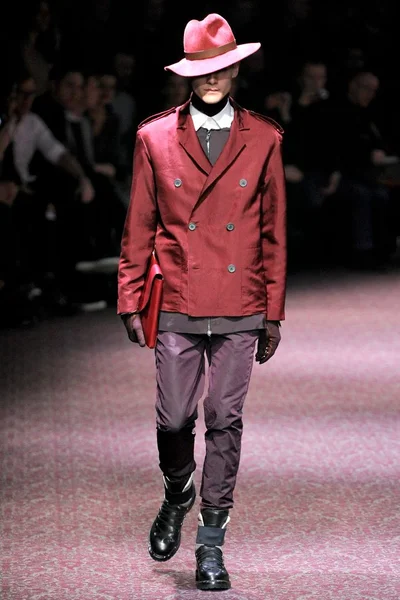 Look 21